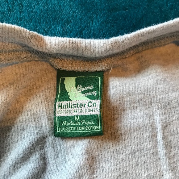 Hollister long sleeve shirt - Picture 3 of 3